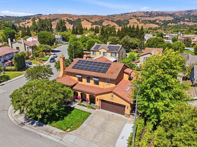16815 Cabernet Circle, Morgan Hill, CA 95037
