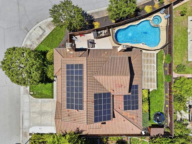 16815 Cabernet Circle, Morgan Hill, CA 95037