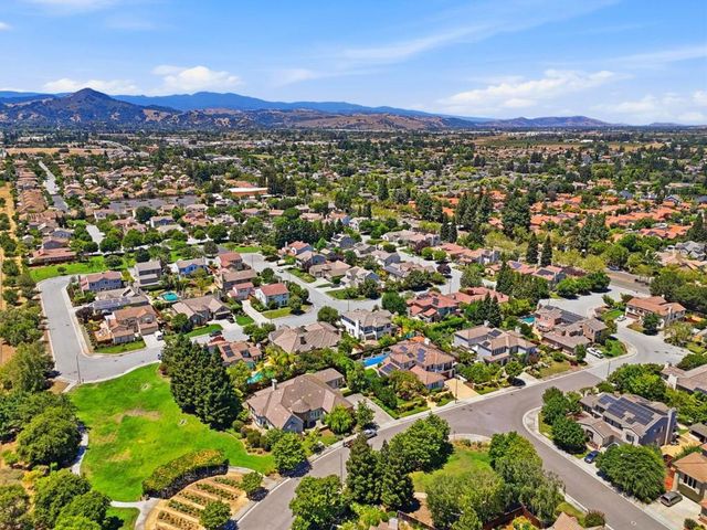 16815 Cabernet Circle, Morgan Hill, CA 95037