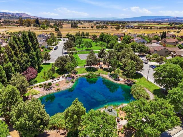 16815 Cabernet Circle, Morgan Hill, CA 95037