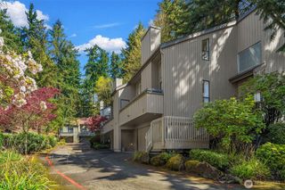 3506 108th Place NE #2, Bellevue, WA 98004