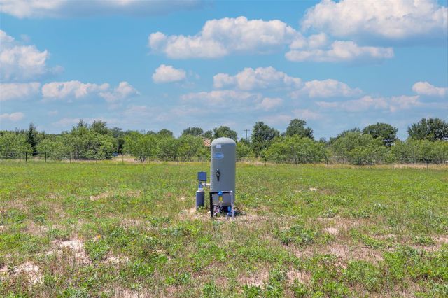 10482 County Road 276, Somerville, TX 77879