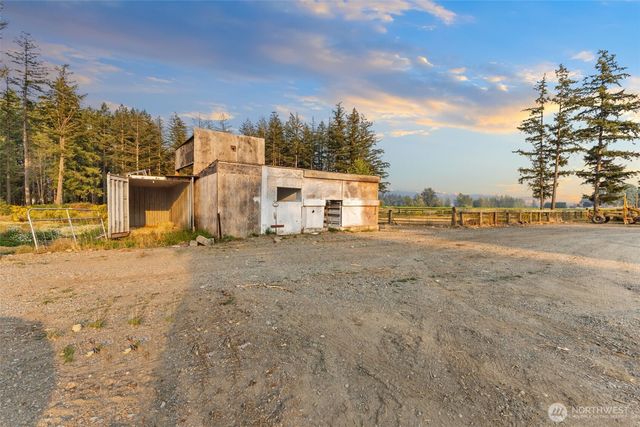 41926 212th Avenue SE, Enumclaw, WA 98022