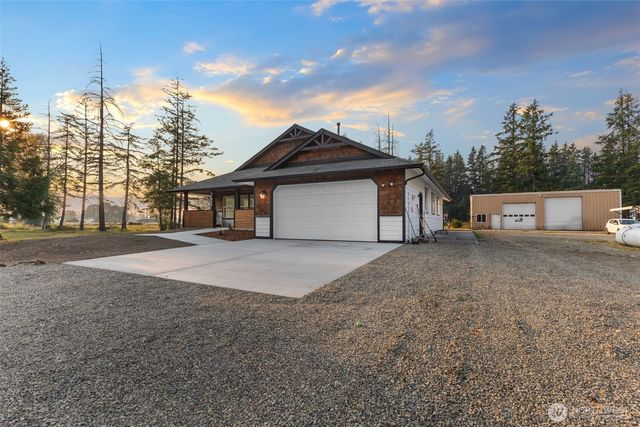 41926 212th Avenue SE, Enumclaw, WA 98022