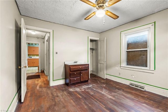 2524 Patrick Avenue, Winston-salem, NC 27105