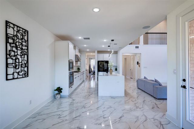 579 Jackson River LOOP, Kyle, TX 78640