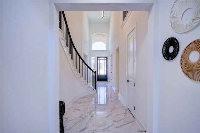 579 Jackson River LOOP, Kyle, TX 78640