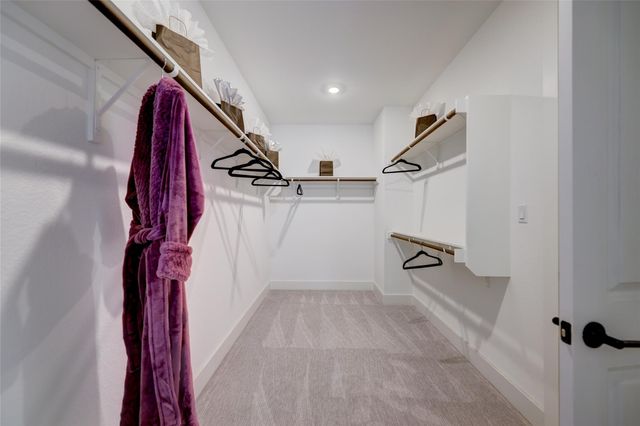 579 Jackson River LOOP, Kyle, TX 78640