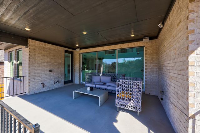 579 Jackson River LOOP, Kyle, TX 78640