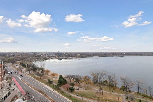 2950 Dean Parkway 1902, Minneapolis, MN 55416