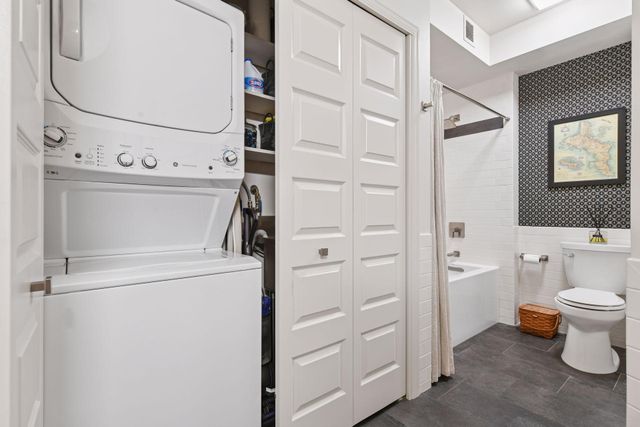 2950 Dean Parkway 1902, Minneapolis, MN 55416