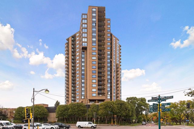 2950 Dean Parkway 1902, Minneapolis, MN 55416