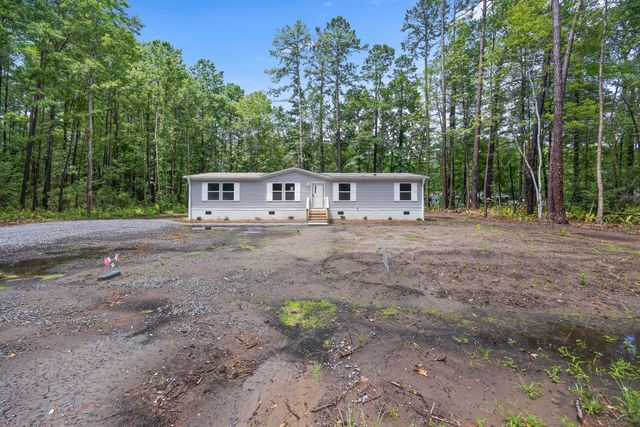 6164 Smith Road, Ravenel, SC 29470