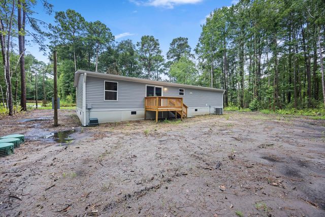 6164 Smith Road, Ravenel, SC 29470