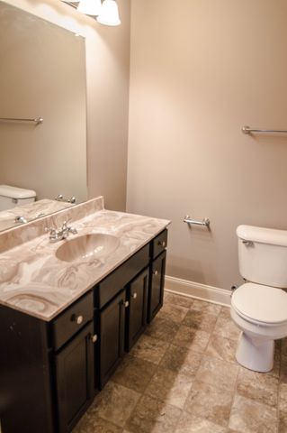 591 Kicker Court, Clarksville, TN 37040