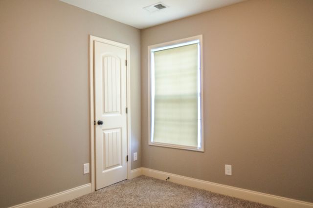 591 Kicker Court, Clarksville, TN 37040