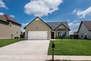 591 Kicker Court, Clarksville, TN 37040
