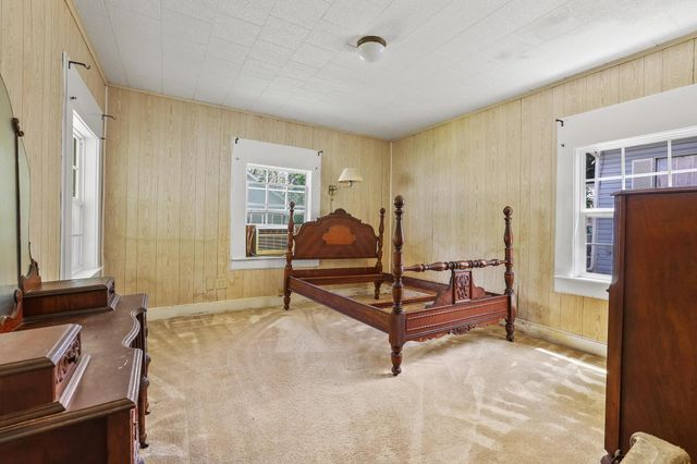 217 W 7th Street, Bonham, TX 75418