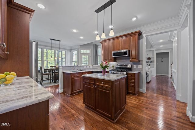 8505 Mangum Hollow Drive, Wake Forest, NC 27587