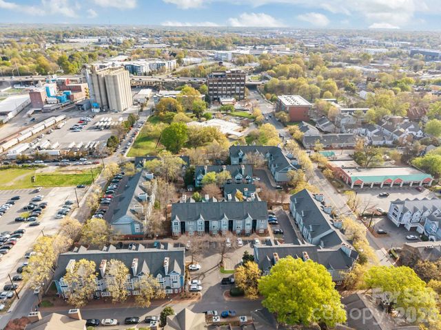 525 N Graham Street, Charlotte, NC 28202