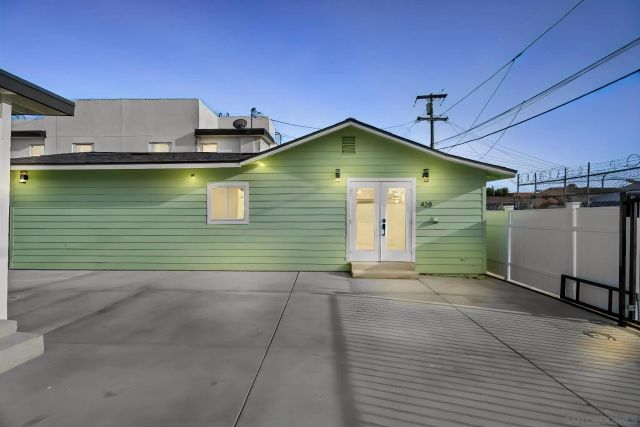 4282-86 Marlborough Ave., San Diego, CA 92105