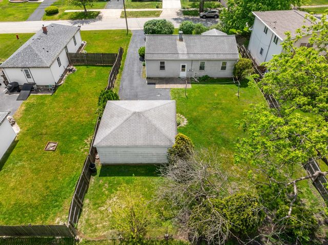 5028 156th Street, Oak Forest, IL 60452