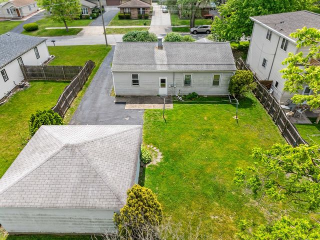5028 156th Street, Oak Forest, IL 60452