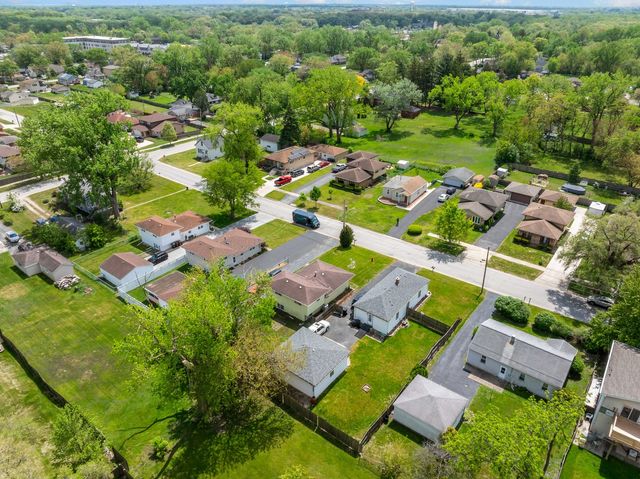 5028 156th Street, Oak Forest, IL 60452