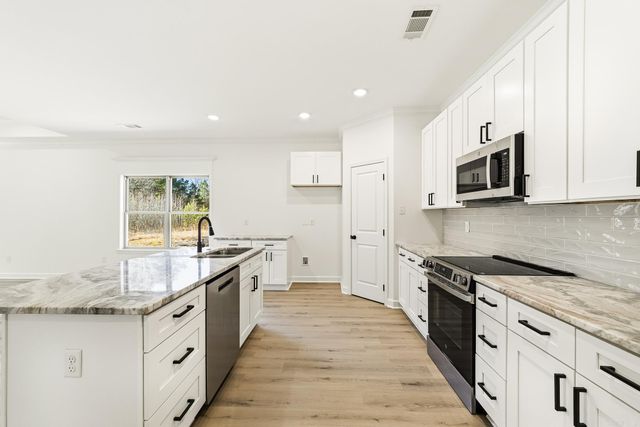 22 Wolfsbridge Loop, Cabot, AR 72023