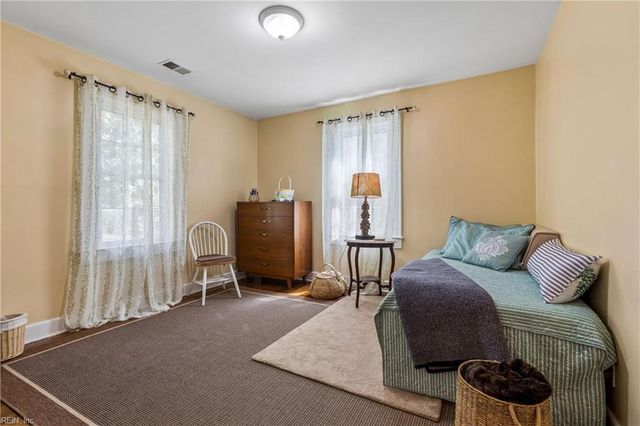 128 Botetourt RD, Newport News, VA 23601