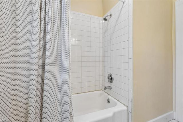 128 Botetourt RD, Newport News, VA 23601