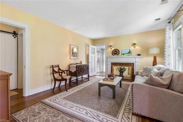 128 Botetourt RD, Newport News, VA 23601