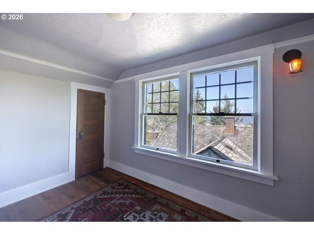 1244 GRAND Ave, Astoria, OR 97103