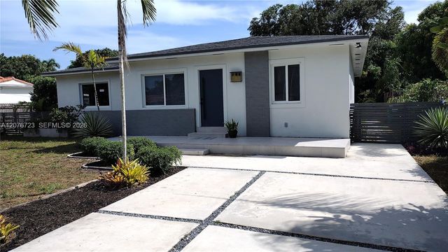 300 S Biscayne River Drive, Miami, FL 33169