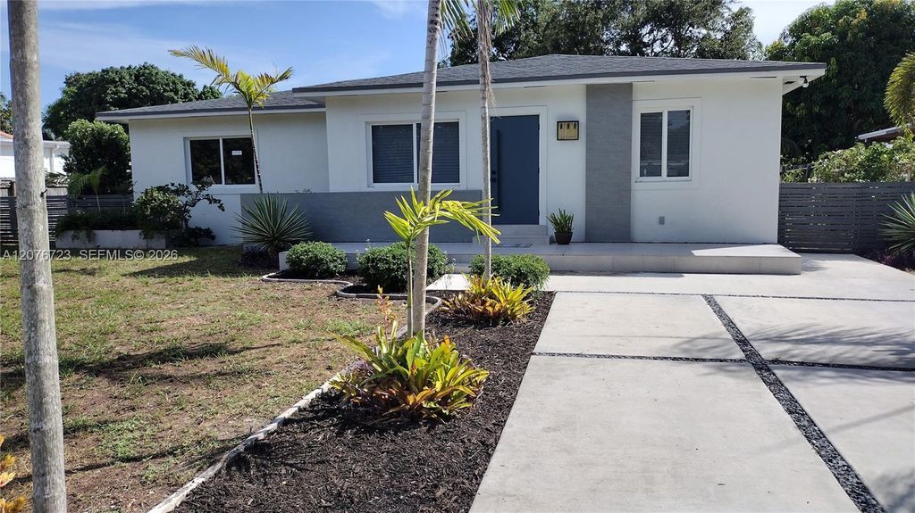 300 S Biscayne River Drive, Miami, FL 33169