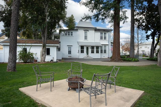 422 2nd St, Yuba City, CA 95991