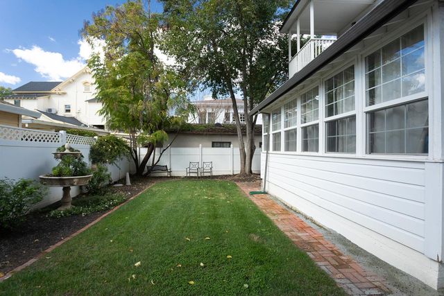 422 2nd St, Yuba City, CA 95991