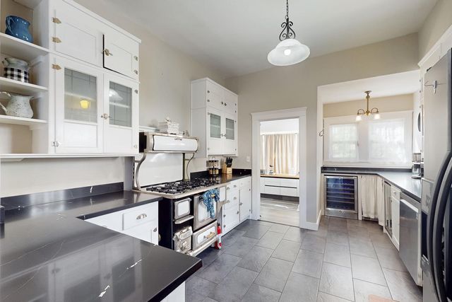 422 2nd St, Yuba City, CA 95991