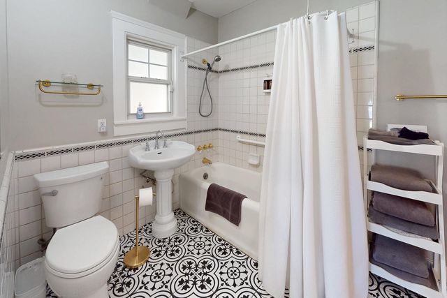 422 2nd St, Yuba City, CA 95991