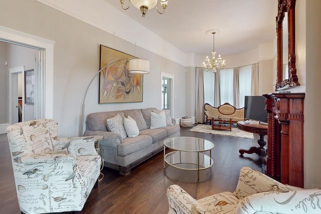 422 2nd St, Yuba City, CA 95991