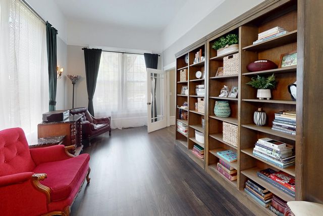 422 2nd St, Yuba City, CA 95991