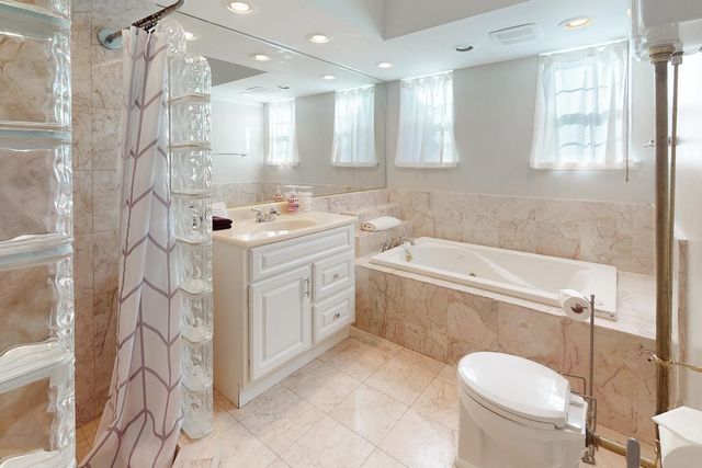 422 2nd St, Yuba City, CA 95991