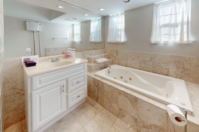 422 2nd St, Yuba City, CA 95991