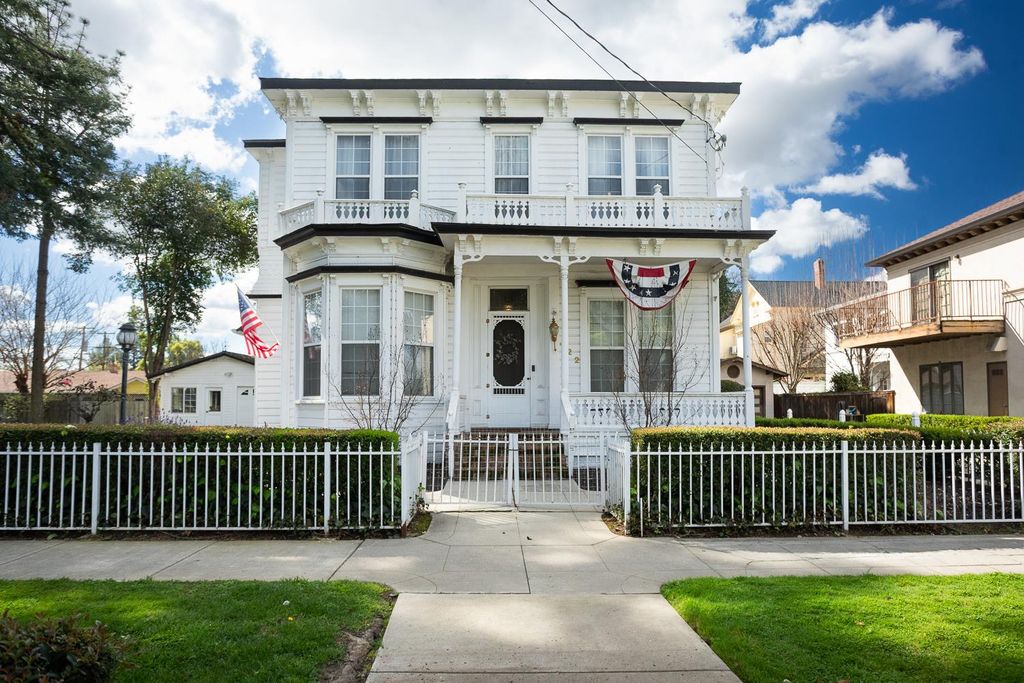 422 2nd St, Yuba City, CA 95991