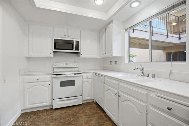 3421 Calle Azul 1F, Laguna Woods, CA 92637