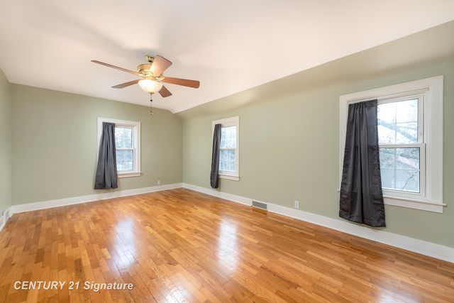 823 W Superior Street, Alma, MI 48801