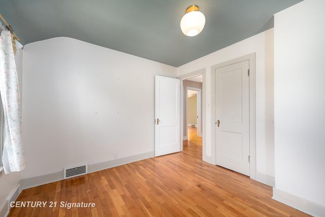 823 W Superior Street, Alma, MI 48801