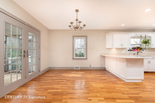 823 W Superior Street, Alma, MI 48801