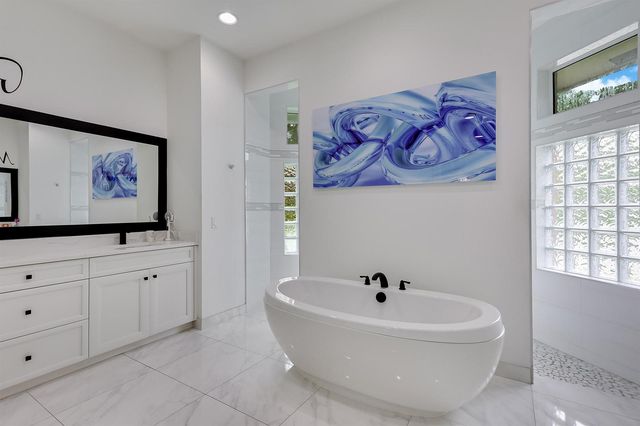 142 Brynhurst Court, West Palm Beach, FL 33413