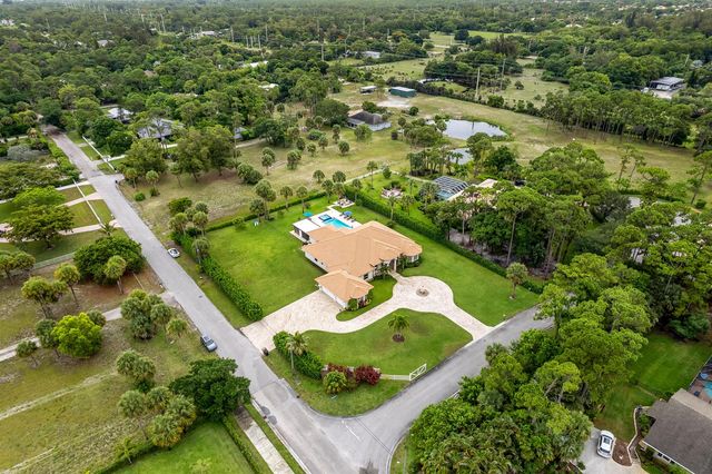 142 Brynhurst Court, West Palm Beach, FL 33413